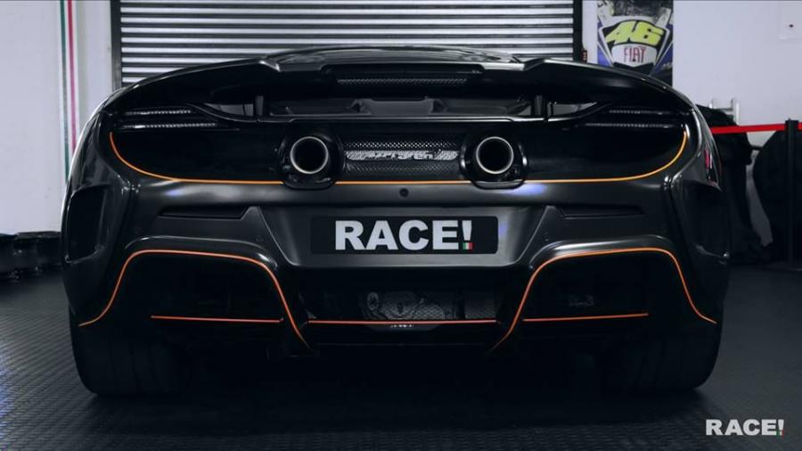  McLaren 675LT by RACE 2016 года  (фото 3 из 9)
